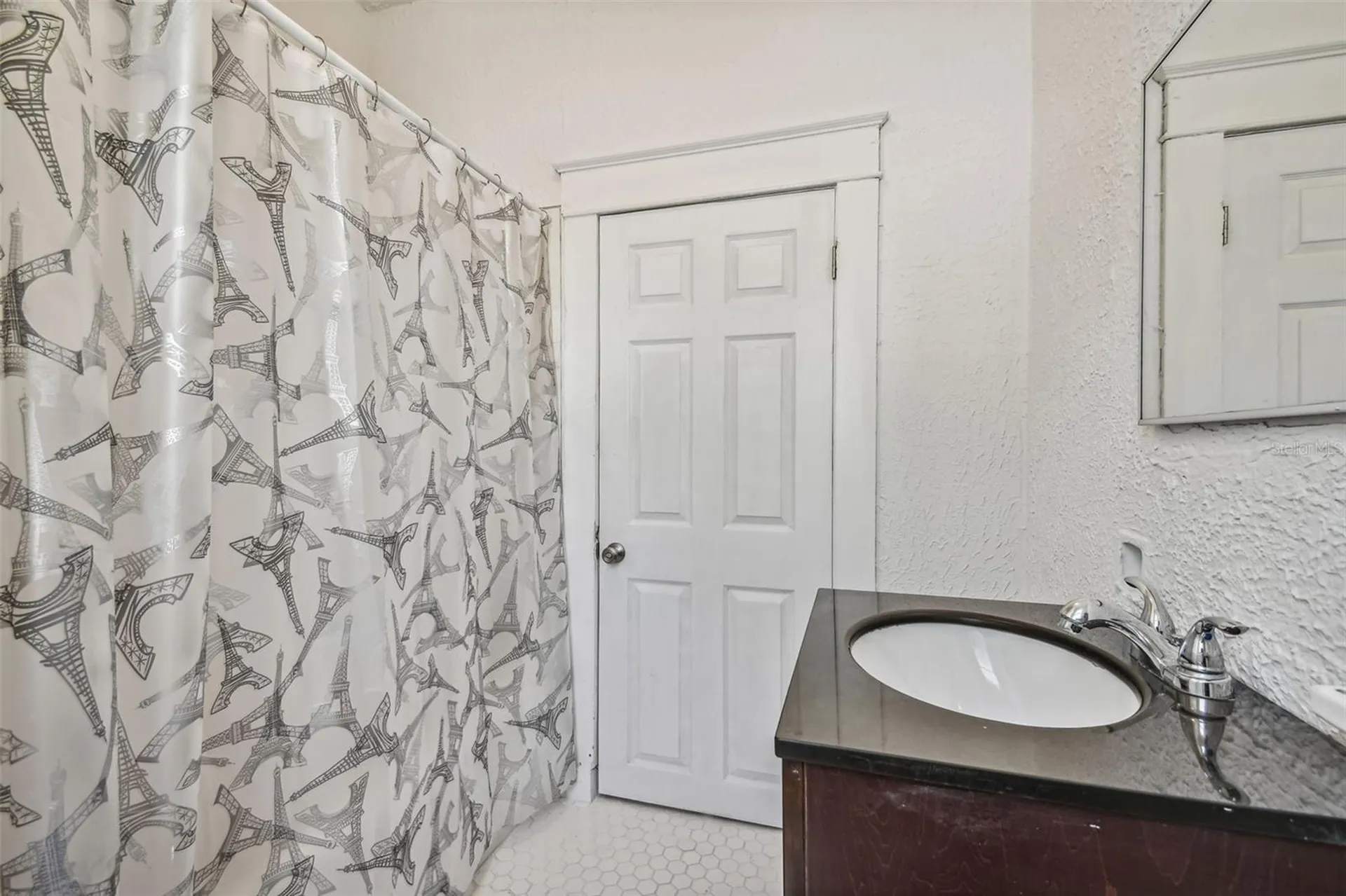 1913 W Lemon Street Tampa FL 33606
