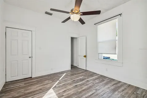 1913 W Lemon Street Tampa FL 33606