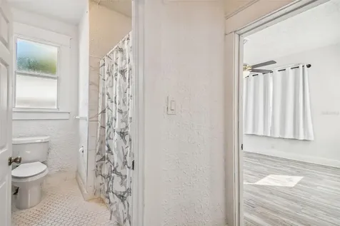 1913 W Lemon Street Tampa FL 33606