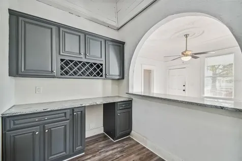 1913 W Lemon Street Tampa FL 33606