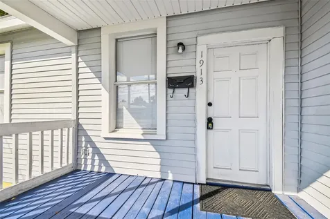 1913 W Lemon Street Tampa FL 33606