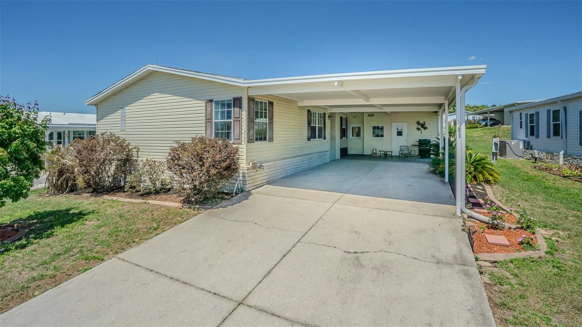 37627 Lorena Avenue Zephyrhills FL 33541