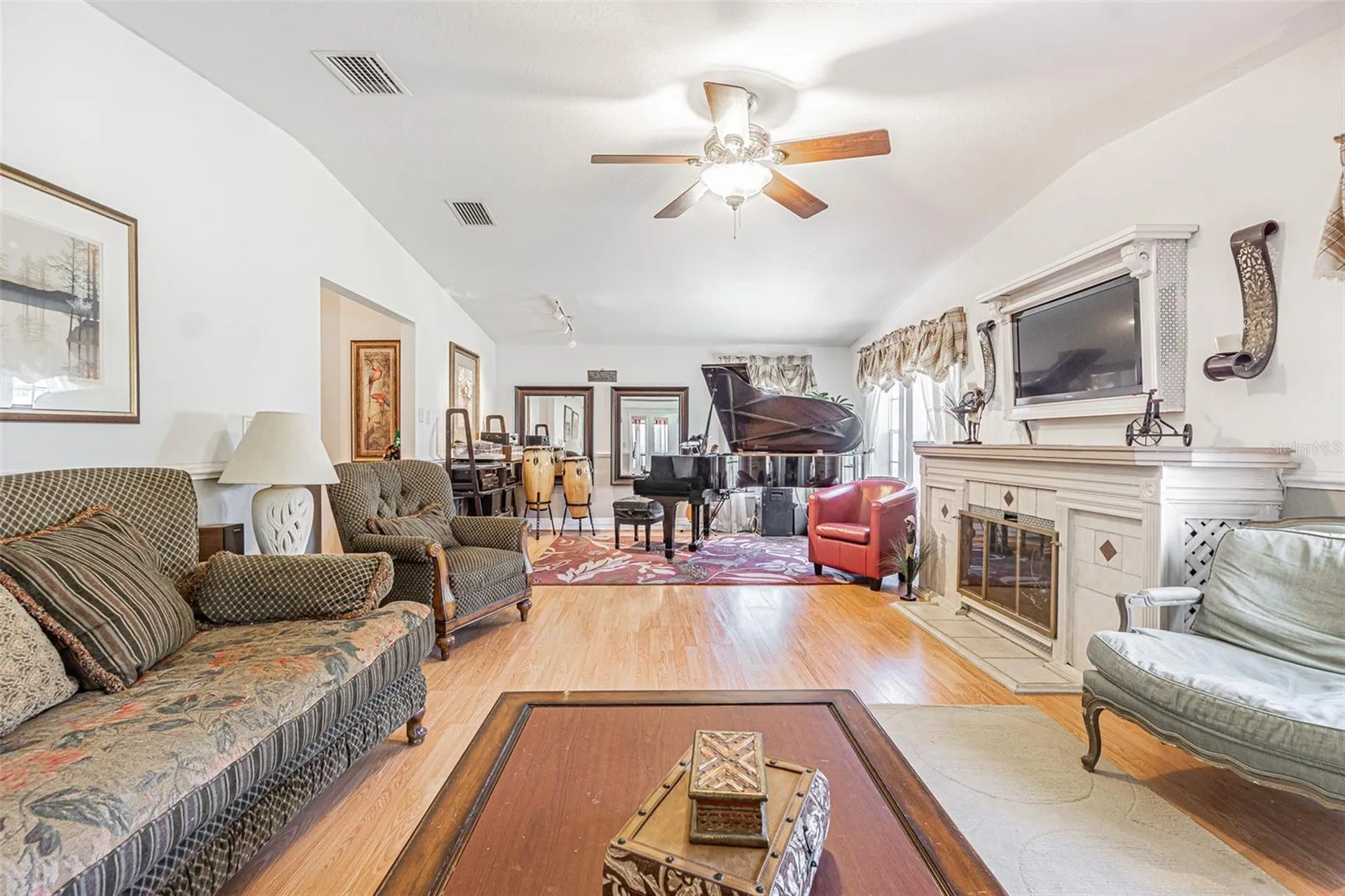 37627 Lorena Avenue Zephyrhills FL 33541