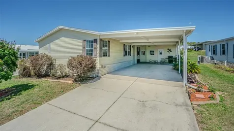 37627 Lorena Avenue Zephyrhills FL 33541