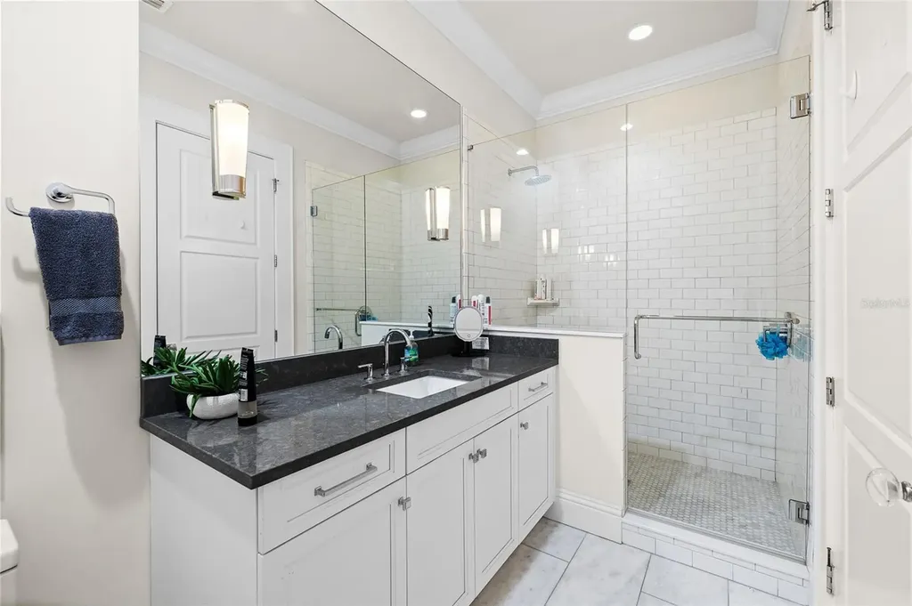 5111 W Homer Avenue Tampa FL 33629