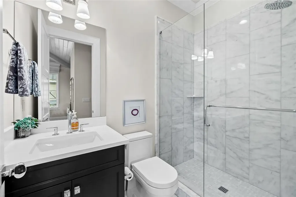 5111 W Homer Avenue Tampa FL 33629