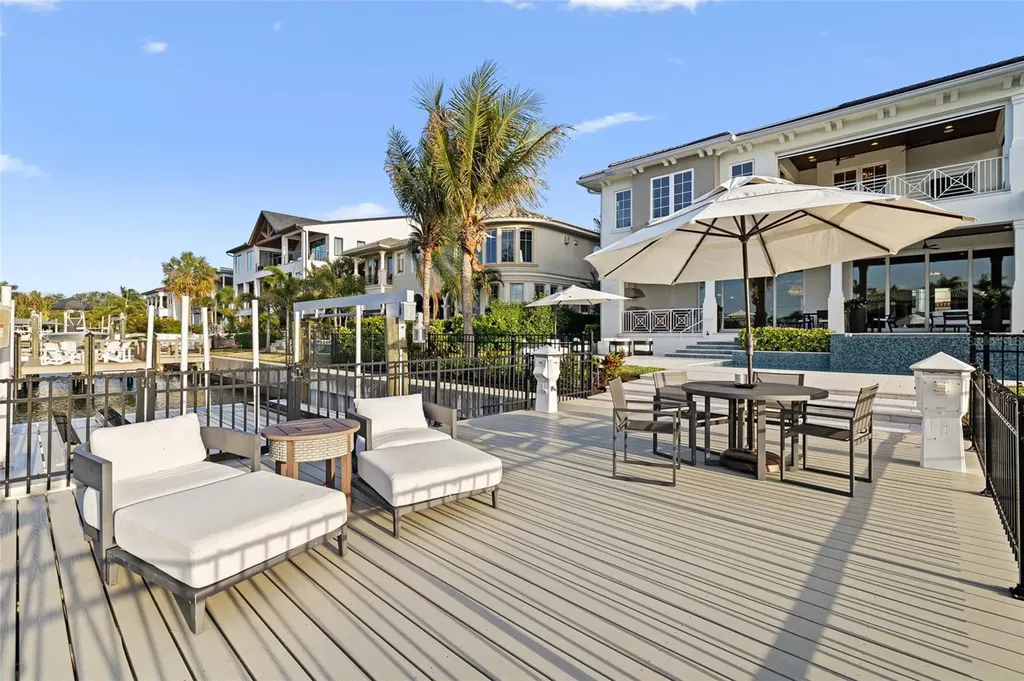 5111 W Homer Avenue Tampa FL 33629