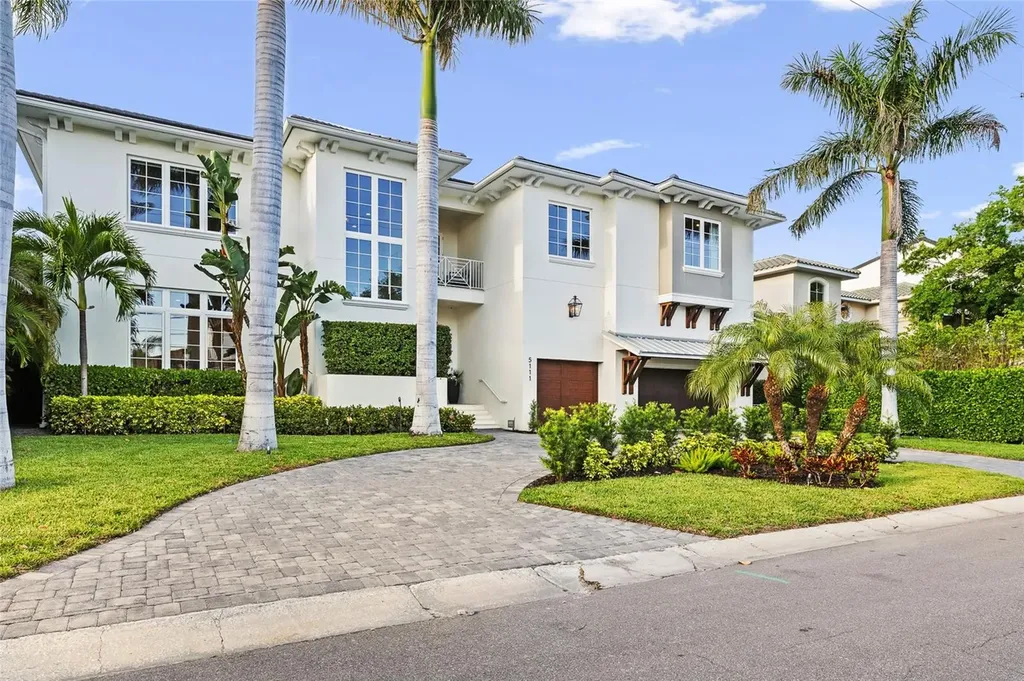 5111 W Homer Avenue Tampa FL 33629