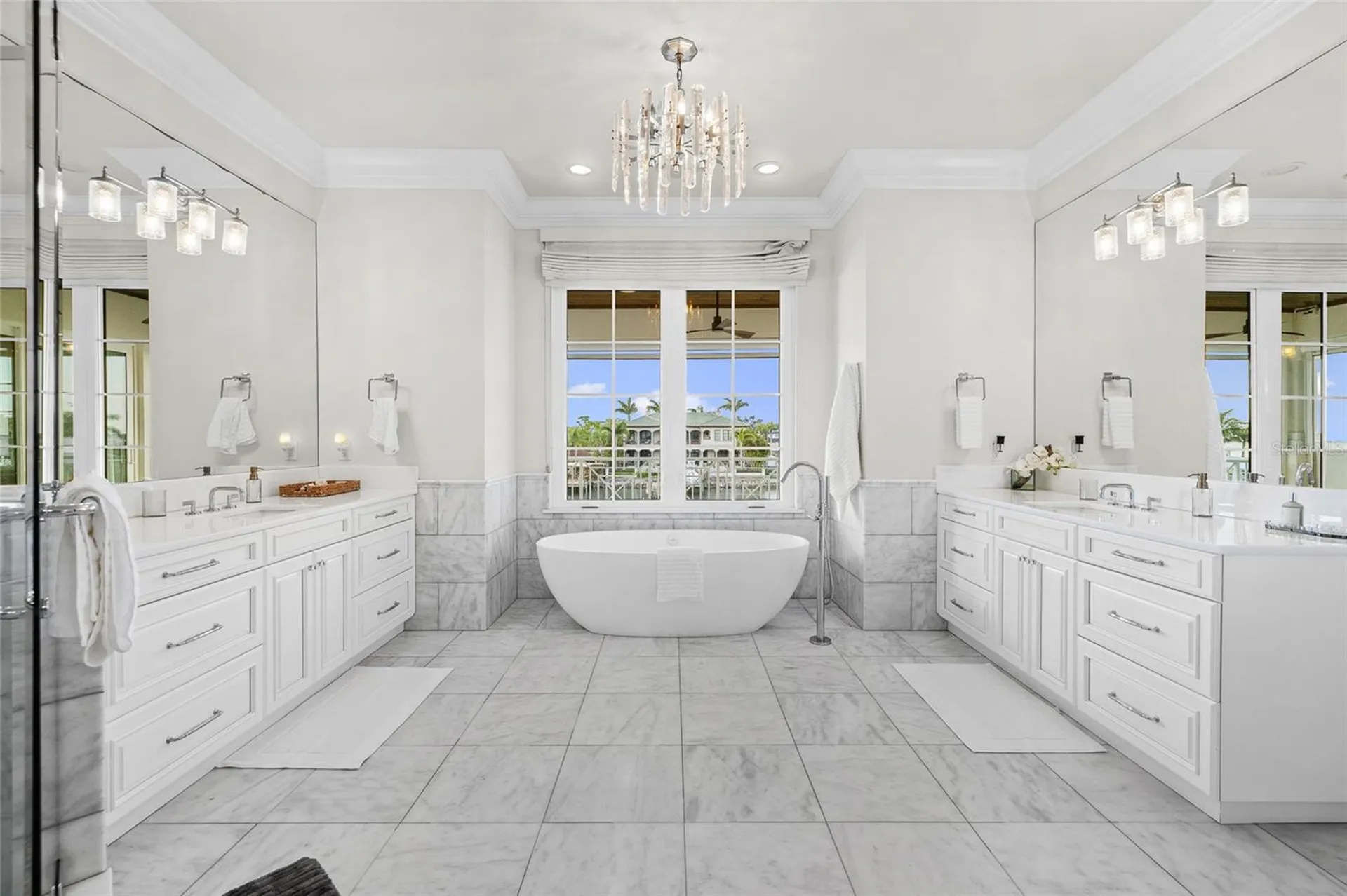 5111 W Homer Avenue Tampa FL 33629