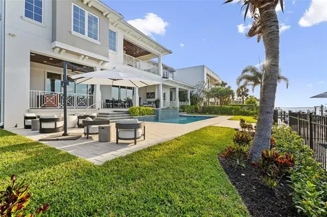 5111 W Homer Avenue Tampa FL 33629