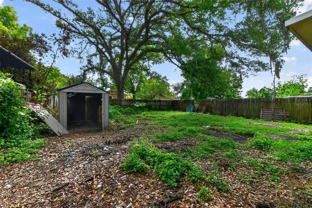 1423 18th Street W Bradenton FL 34205