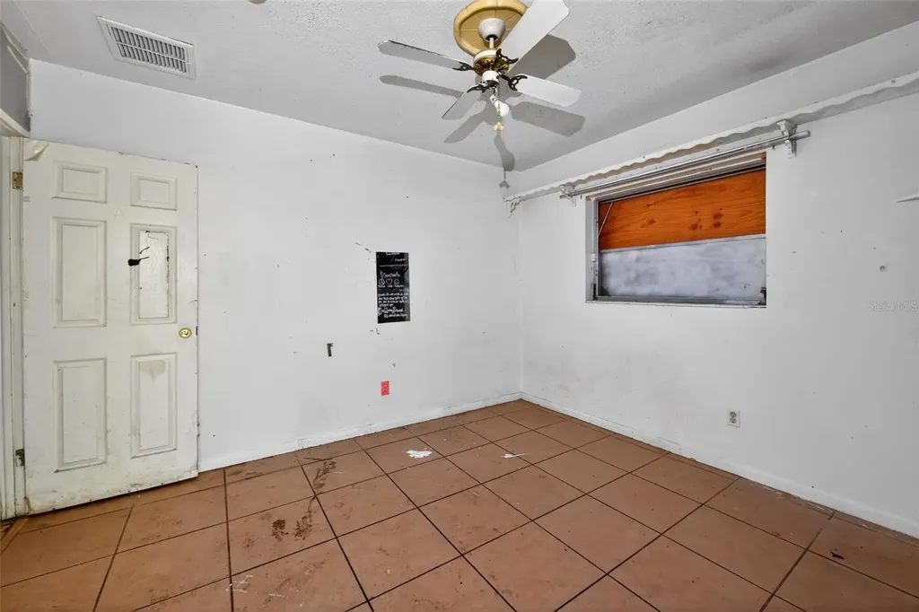 1423 18th Street W Bradenton FL 34205
