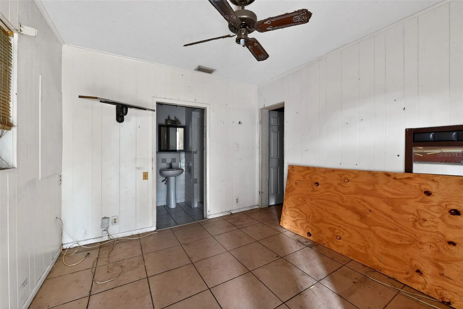 1423 18th Street W Bradenton FL 34205