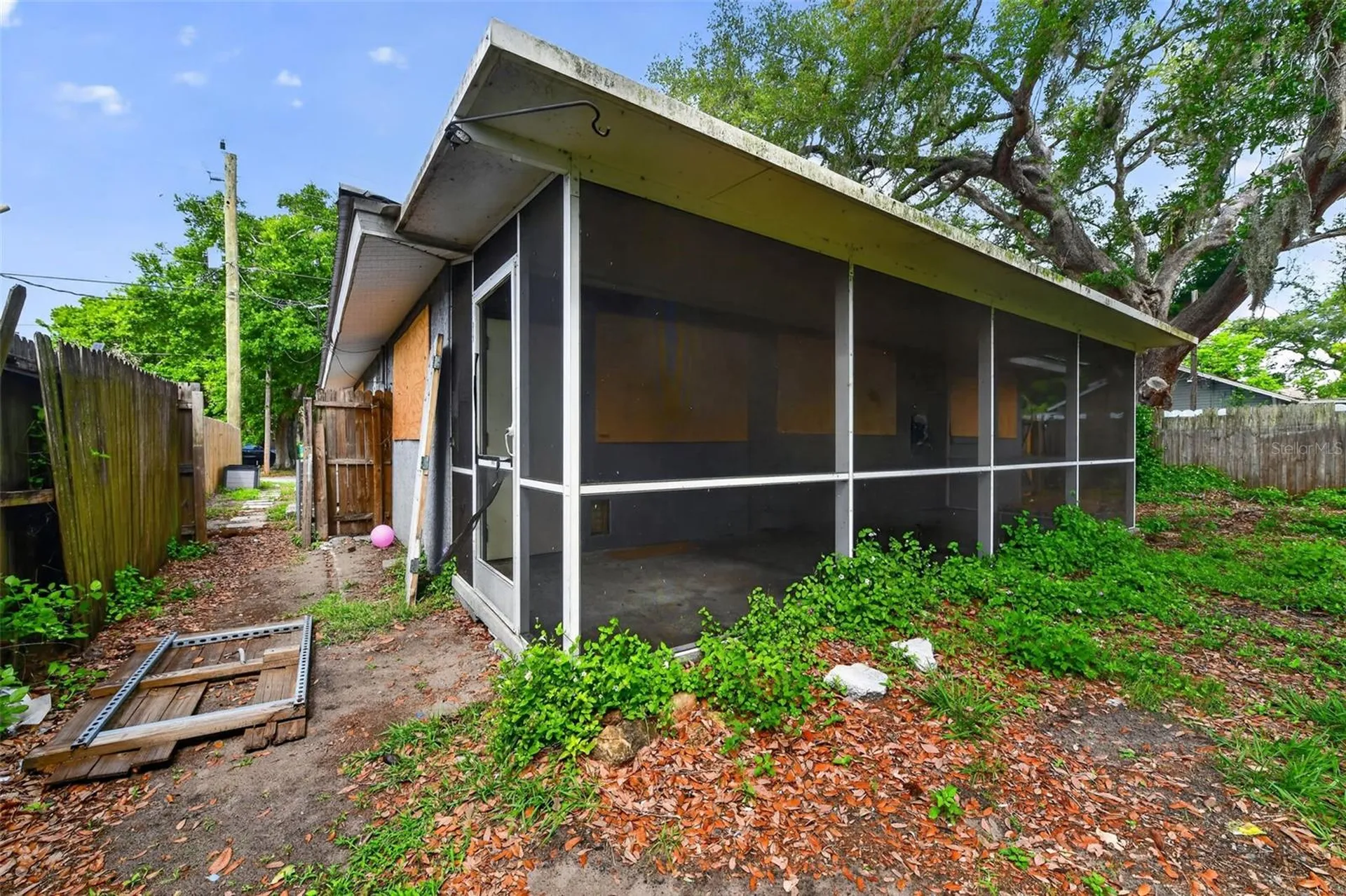 1423 18th Street W Bradenton FL 34205