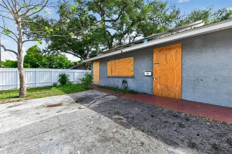 1423 18th Street W Bradenton FL 34205
