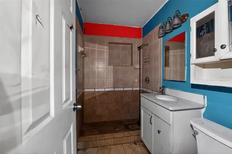 1423 18th Street W Bradenton FL 34205