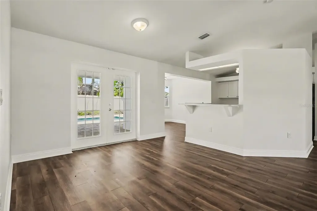 1303 SE 19th Street Cape Coral FL 33990