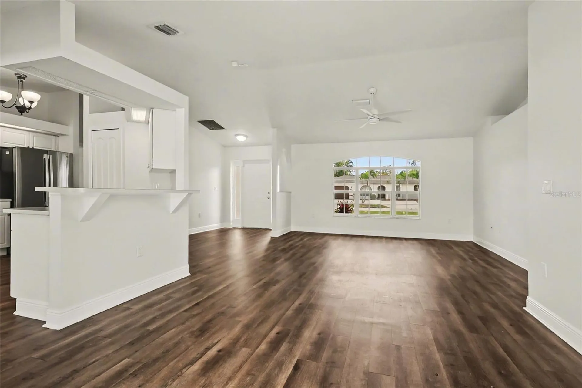 1303 SE 19th Street Cape Coral FL 33990