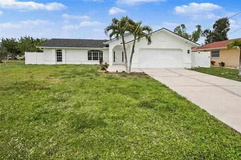 1303 SE 19th Street Cape Coral FL 33990
