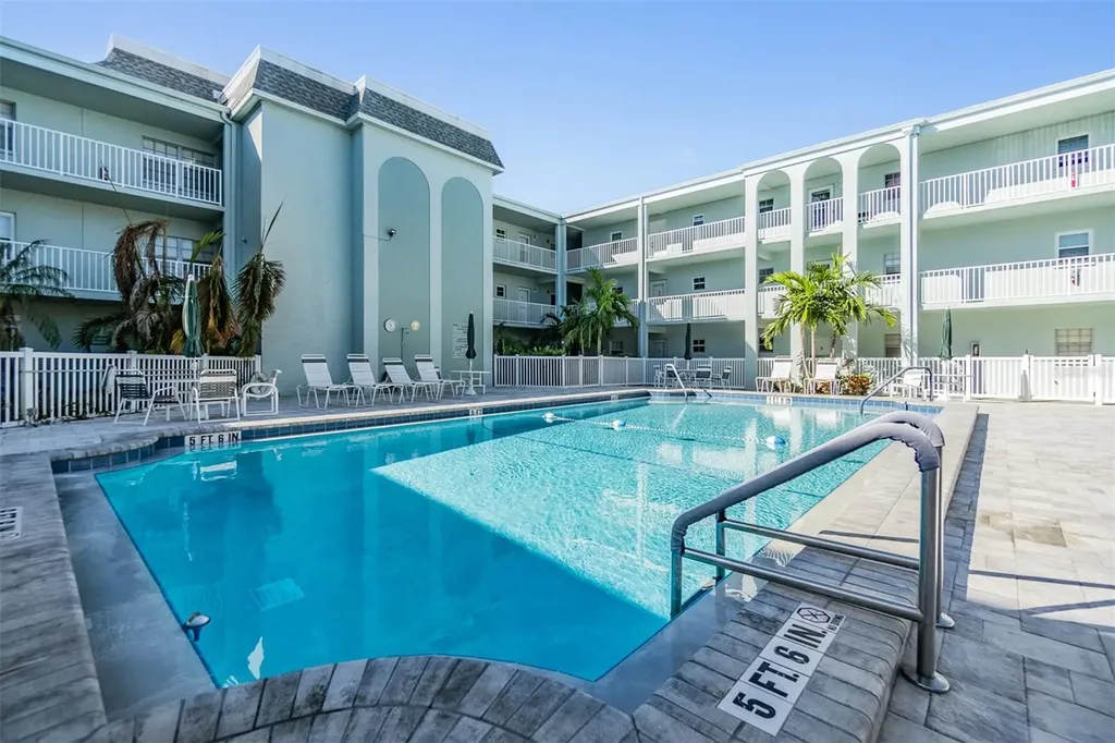 701 Poinsettia Road Belleair FL 33756