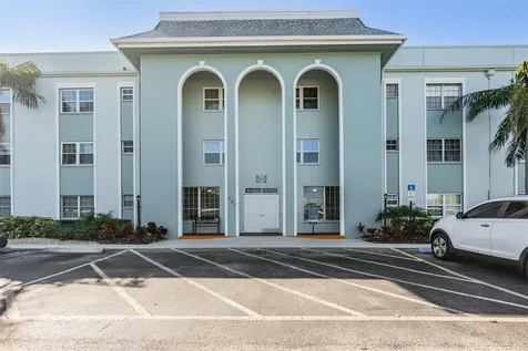 701 Poinsettia Road Belleair FL 33756
