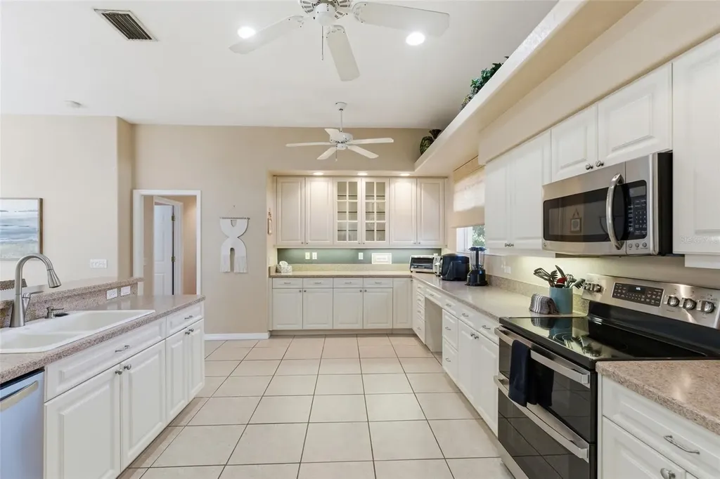 974 Rotonda Circle Rotonda West FL 33947
