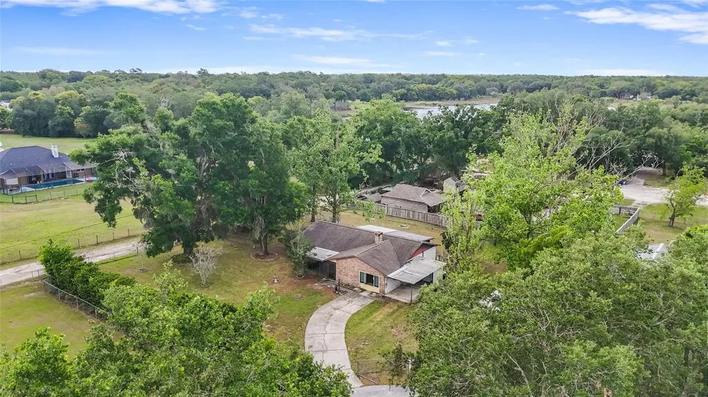 38938 Tall Drive Zephyrhills FL 33540