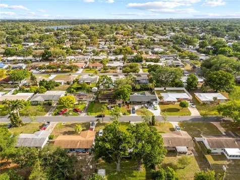 1820 Patlin Circle N Largo FL 33770