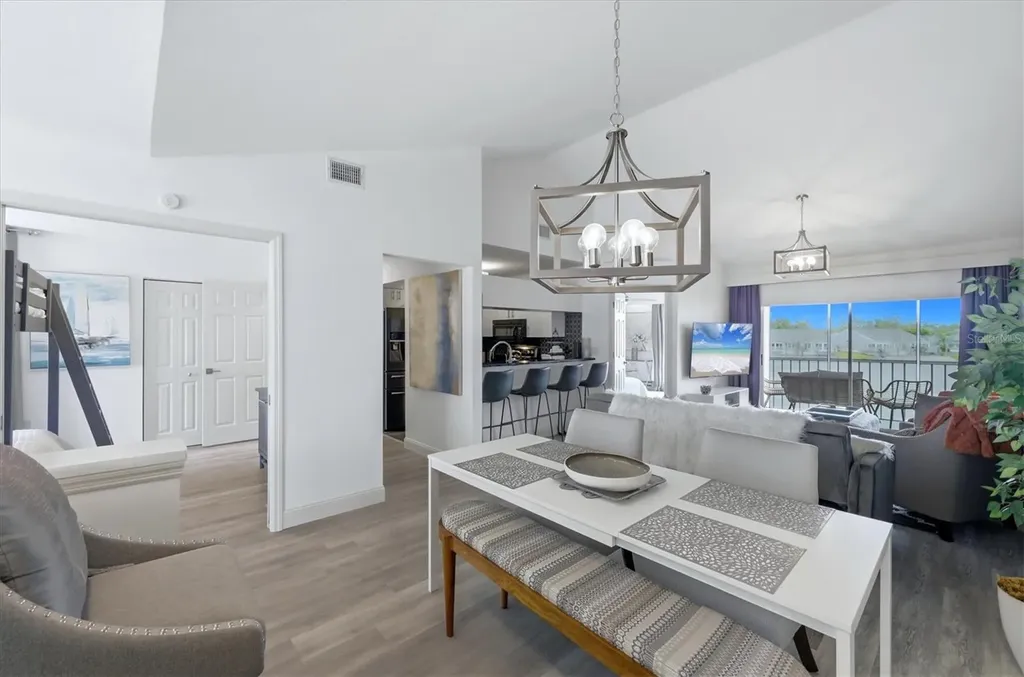 972 Sandpiper Circle Bradenton FL 34209