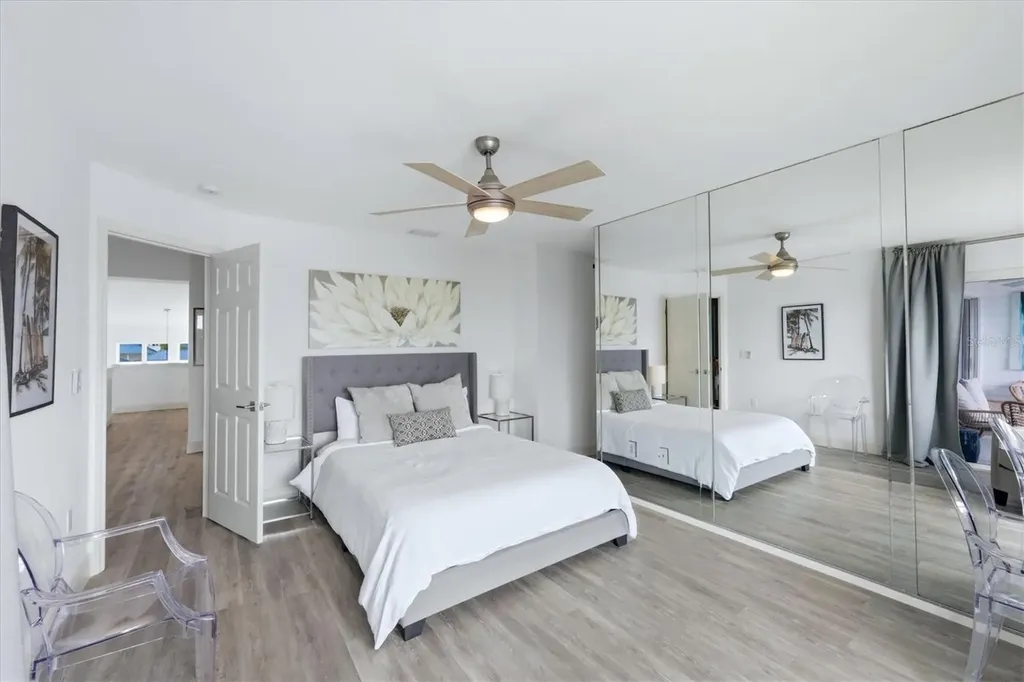 972 Sandpiper Circle Bradenton FL 34209