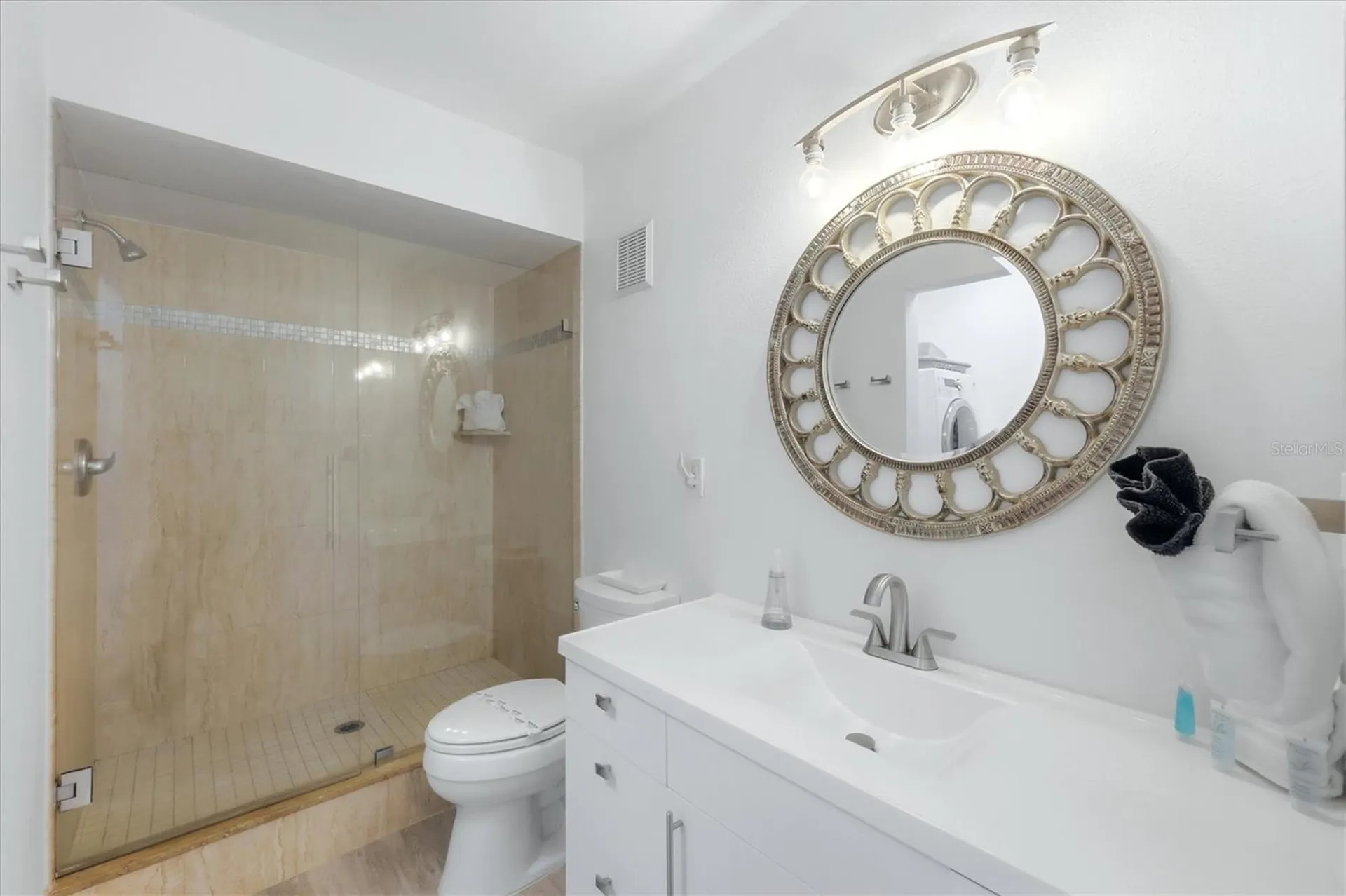 972 Sandpiper Circle Bradenton FL 34209