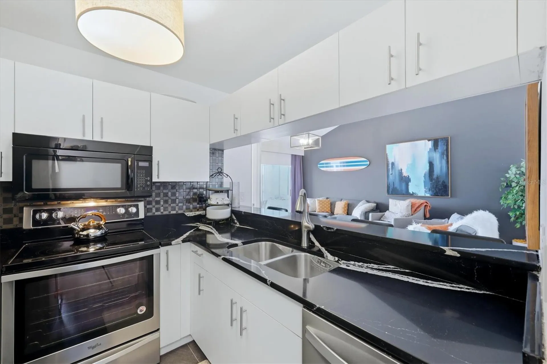 972 Sandpiper Circle Bradenton FL 34209