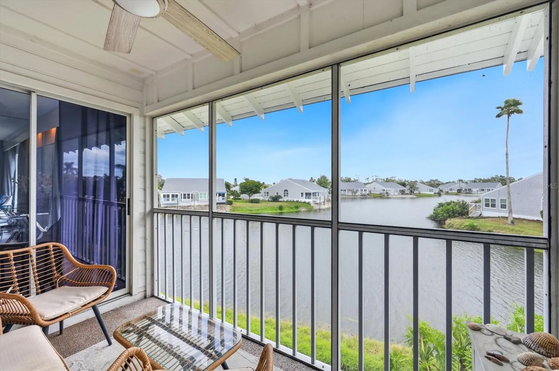 972 Sandpiper Circle Bradenton FL 34209