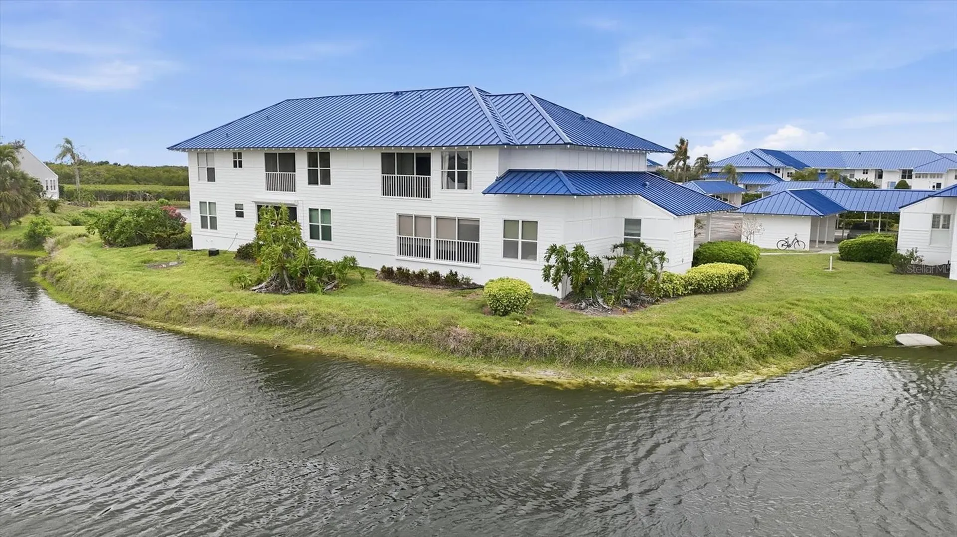 972 Sandpiper Circle Bradenton FL 34209