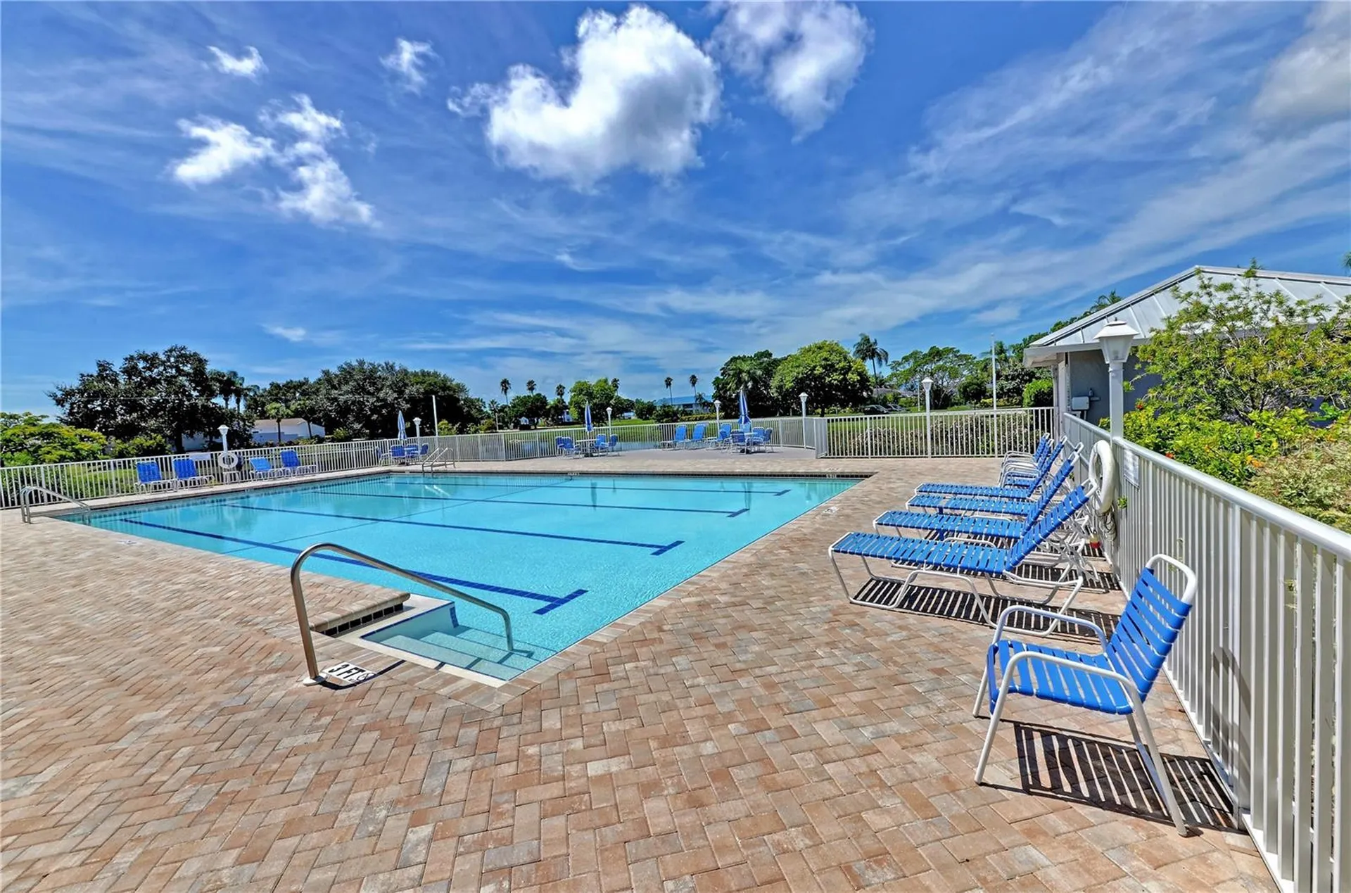 972 Sandpiper Circle Bradenton FL 34209