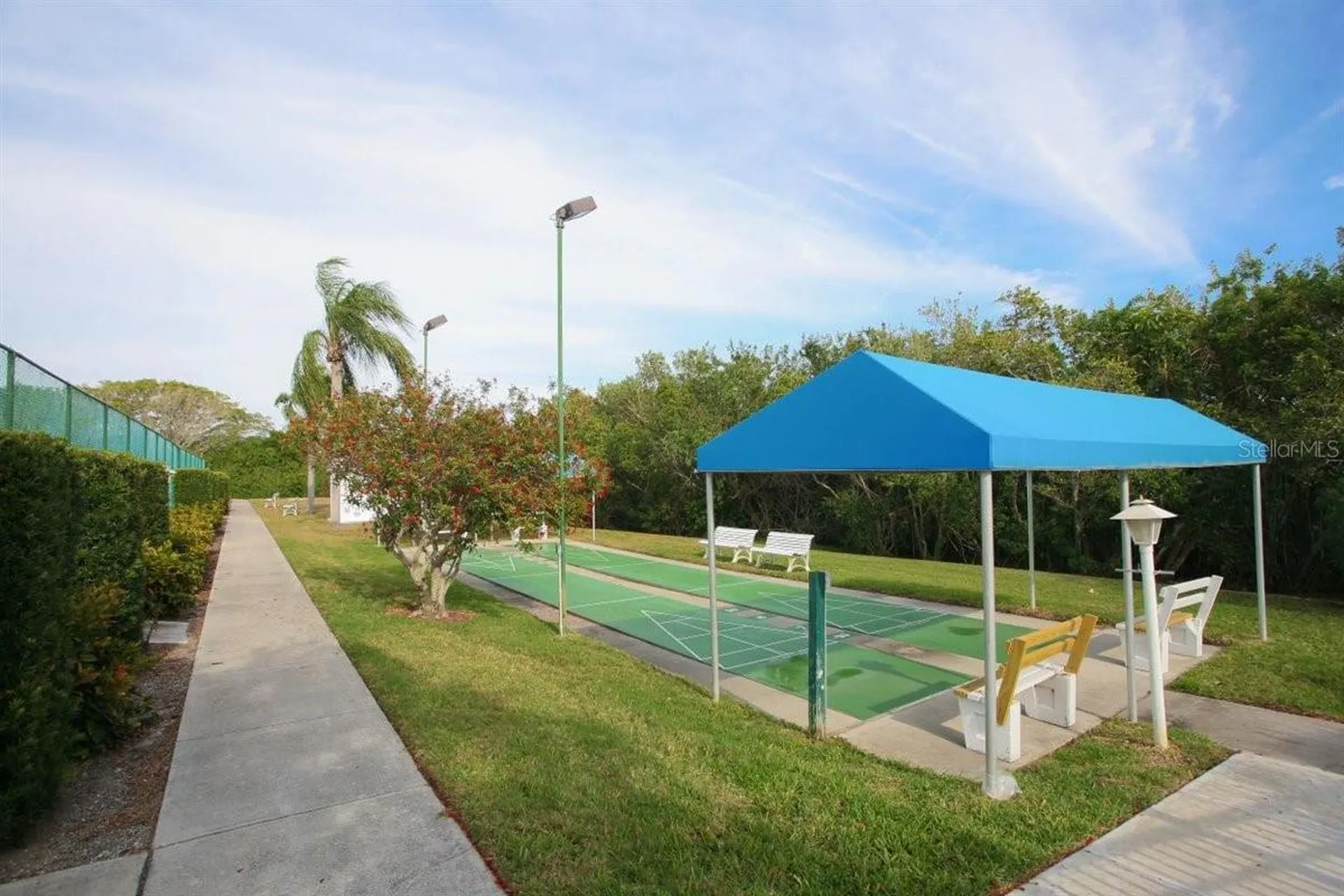 972 Sandpiper Circle Bradenton FL 34209