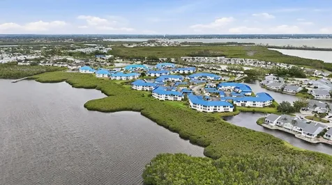 972 Sandpiper Circle Bradenton FL 34209