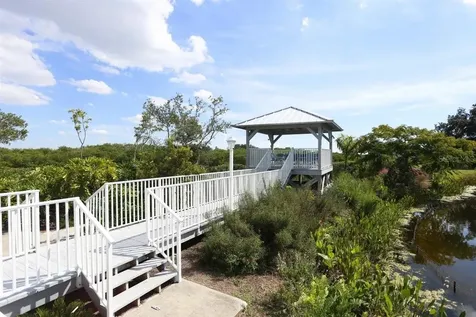 972 Sandpiper Circle Bradenton FL 34209
