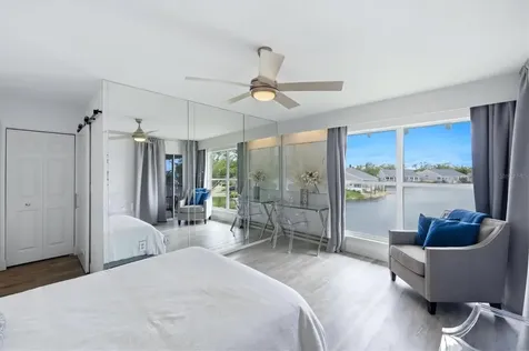 972 Sandpiper Circle Bradenton FL 34209