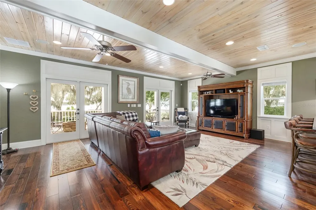 14261 SE 128th Street Ocklawaha FL 32179