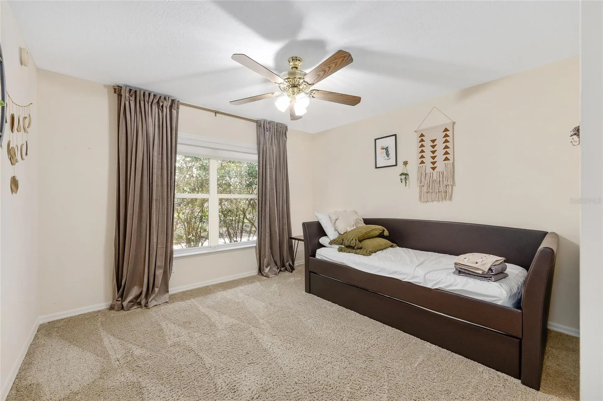 14261 SE 128th Street Ocklawaha FL 32179