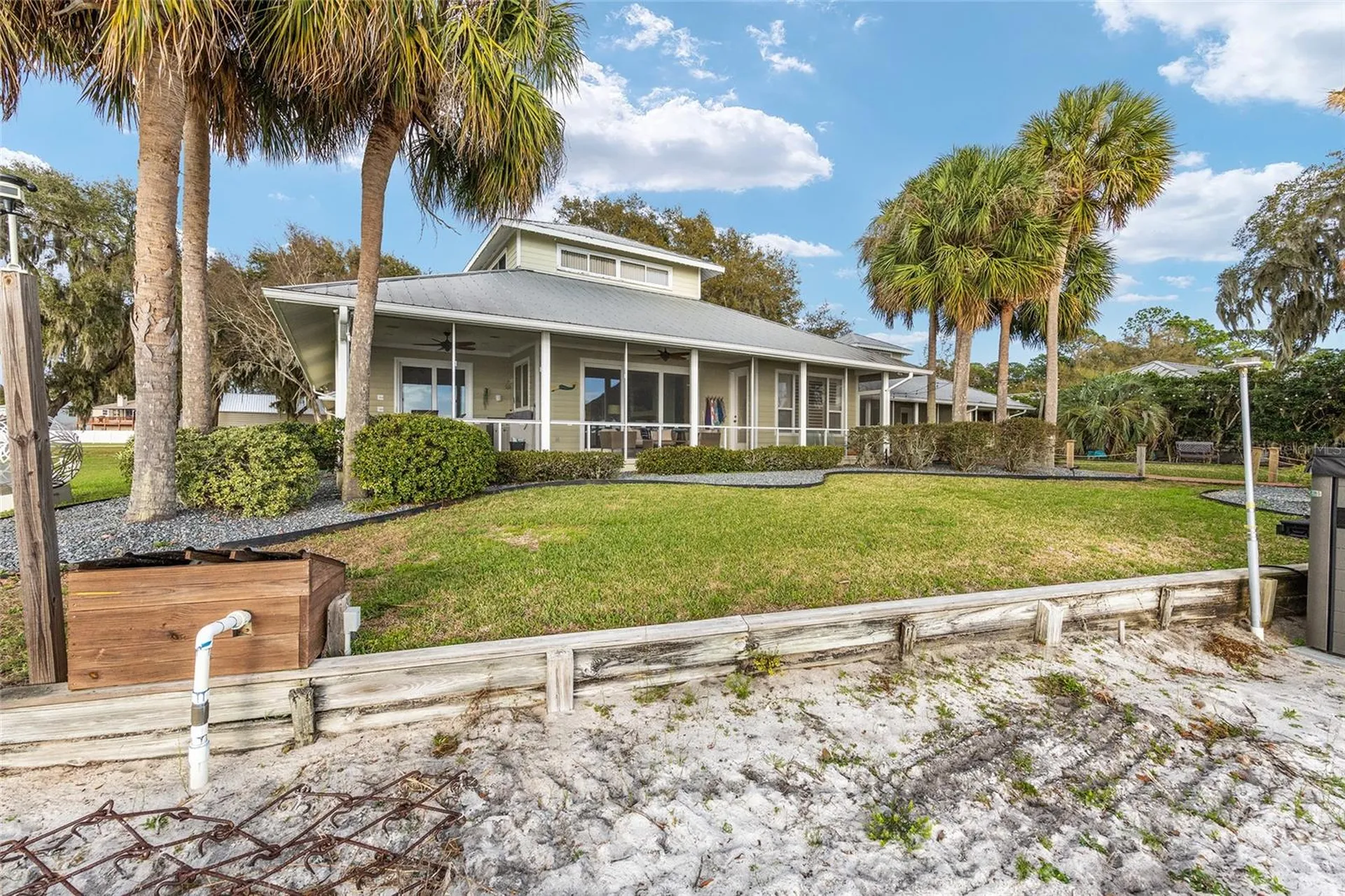 14261 SE 128th Street Ocklawaha FL 32179