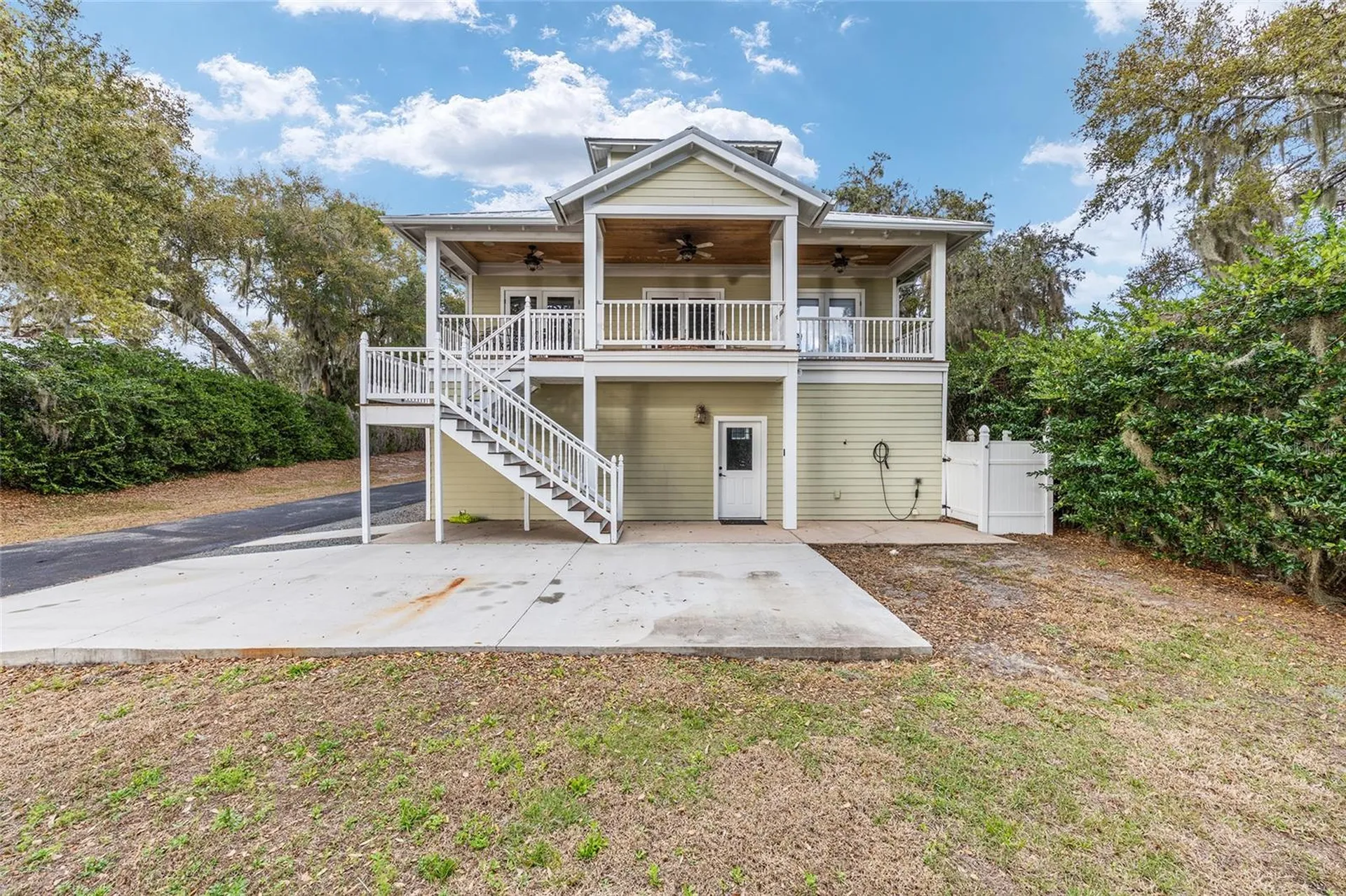 14261 SE 128th Street Ocklawaha FL 32179