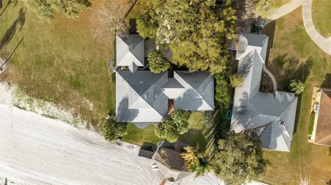 14261 SE 128th Street Ocklawaha FL 32179