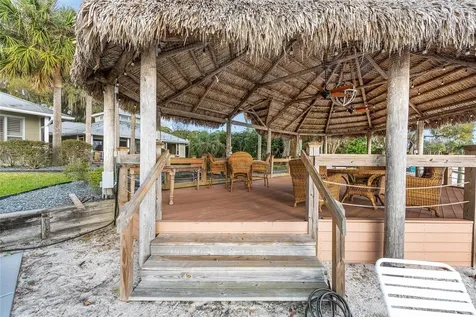 14261 SE 128th Street Ocklawaha FL 32179