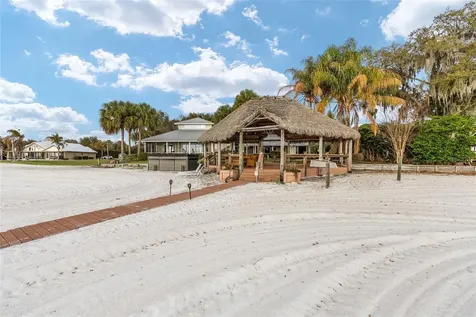 14261 SE 128th Street Ocklawaha FL 32179