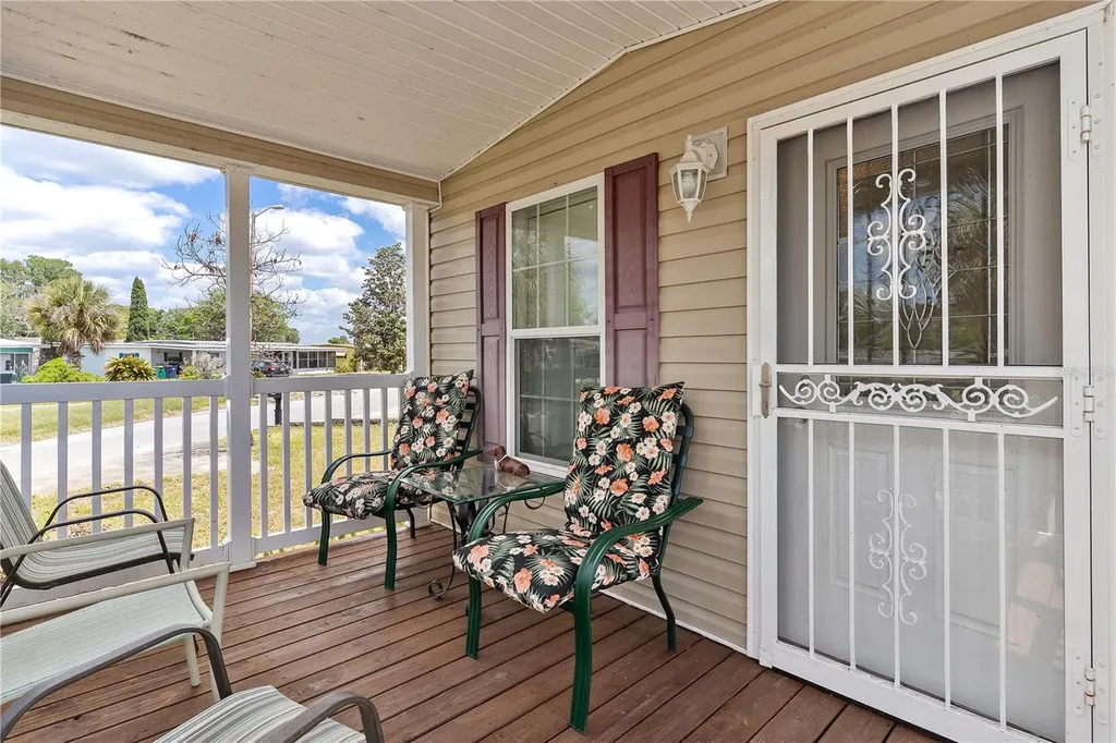 2417 Vindale Road Tavares FL 32778
