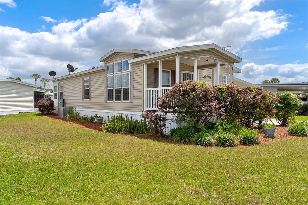 2417 Vindale Road Tavares FL 32778