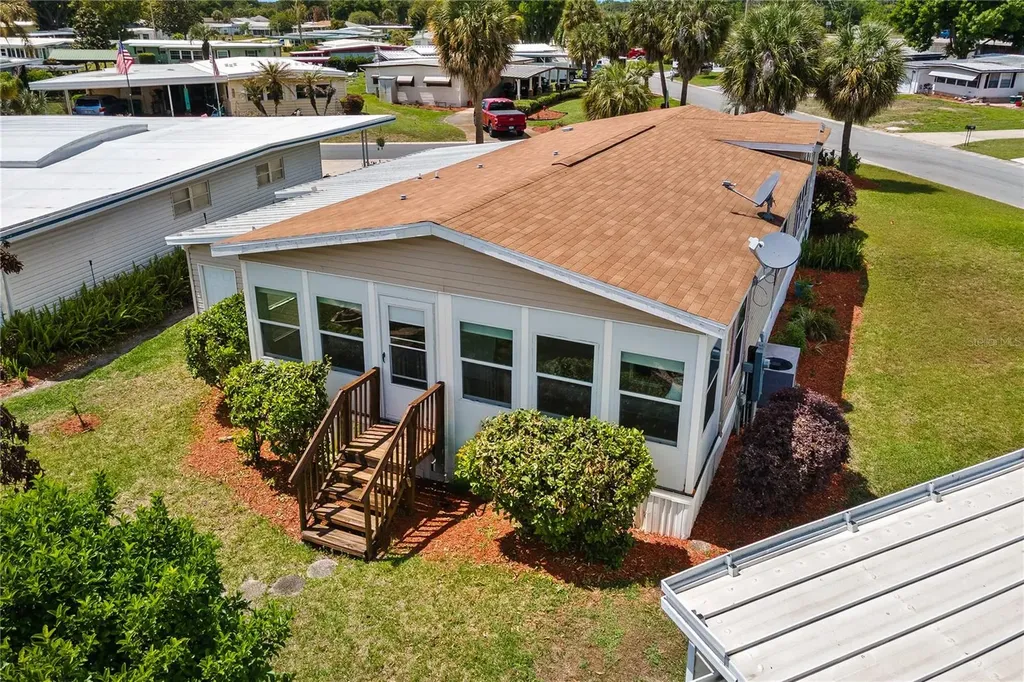 2417 Vindale Road Tavares FL 32778