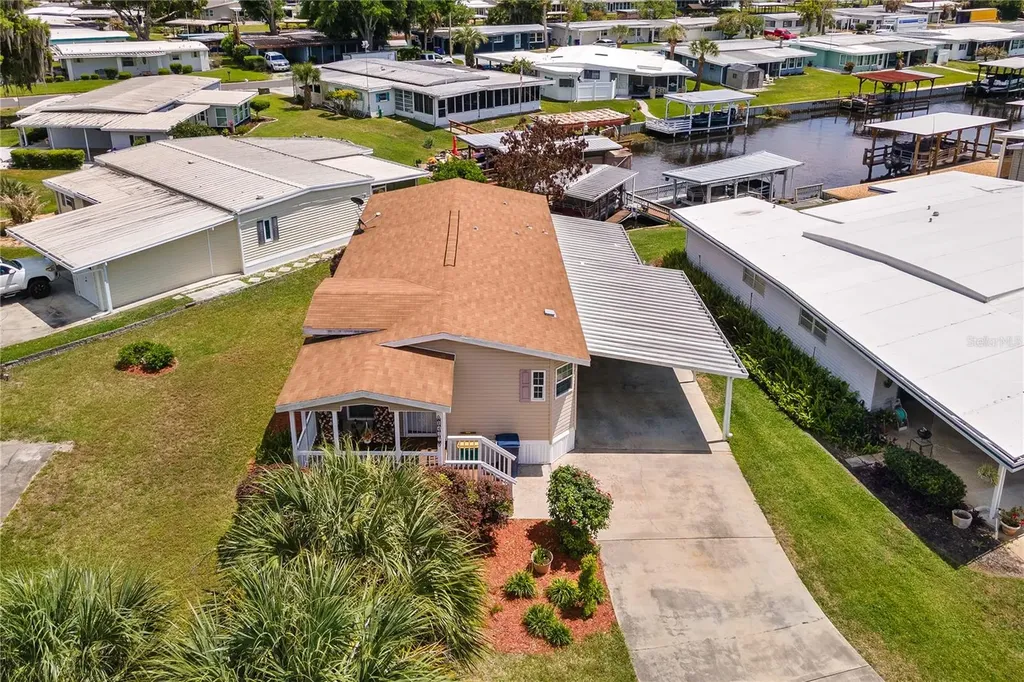 2417 Vindale Road Tavares FL 32778